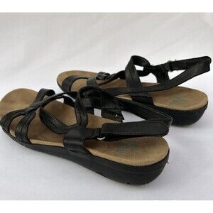 YUU Low Heel Black Sandals Women Size 9.5 M Shoes Hook & Loop Jeanie strappy‎